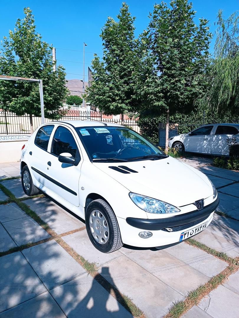ایرانخودرو 206تیپ2